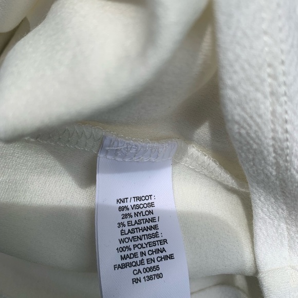 RW & CO. White blouse size S - Picture 9 of 9